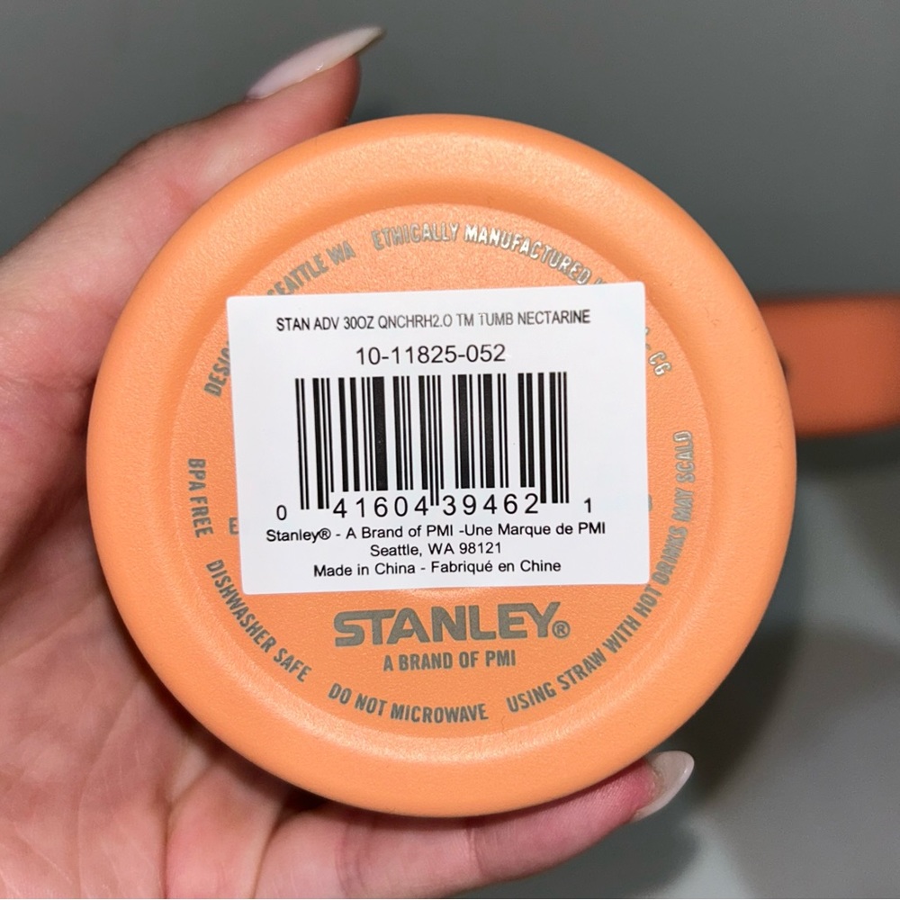 Stanley The Flowstate Quencher H2.0 Tumbler 30oz Nectarine Orange - Picture 6 of 7